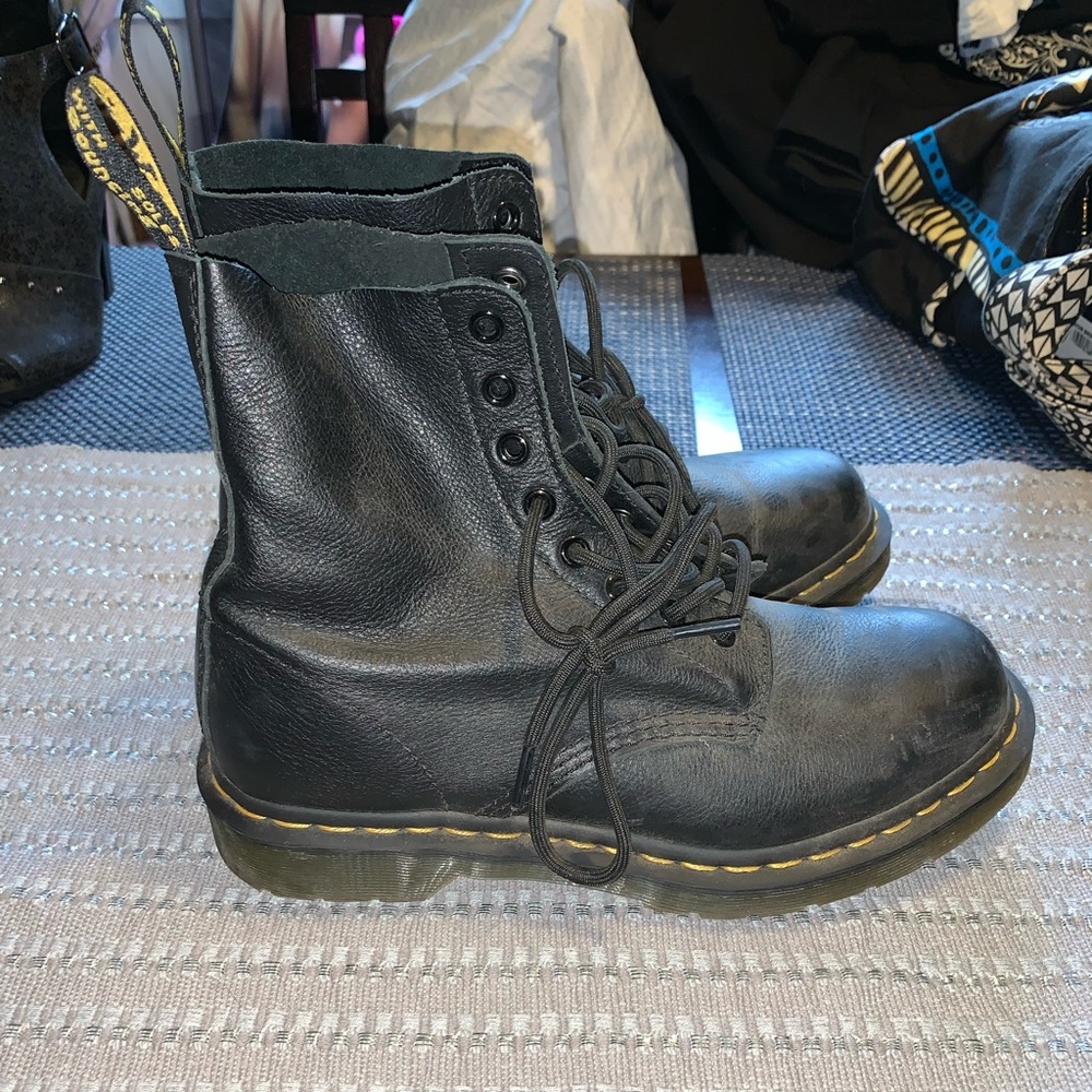 Dr. Martens